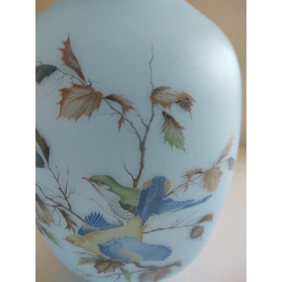 Vintage Blue Satin Glass Hand Painted Birds Vase Japan 7 1/2" - Picture 10 of 11